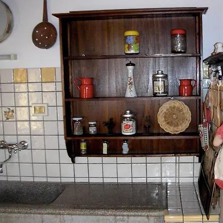 度假居 Casa Belvedere -tranquillita Tra Bosco E Ulivi- 利帕贝拉